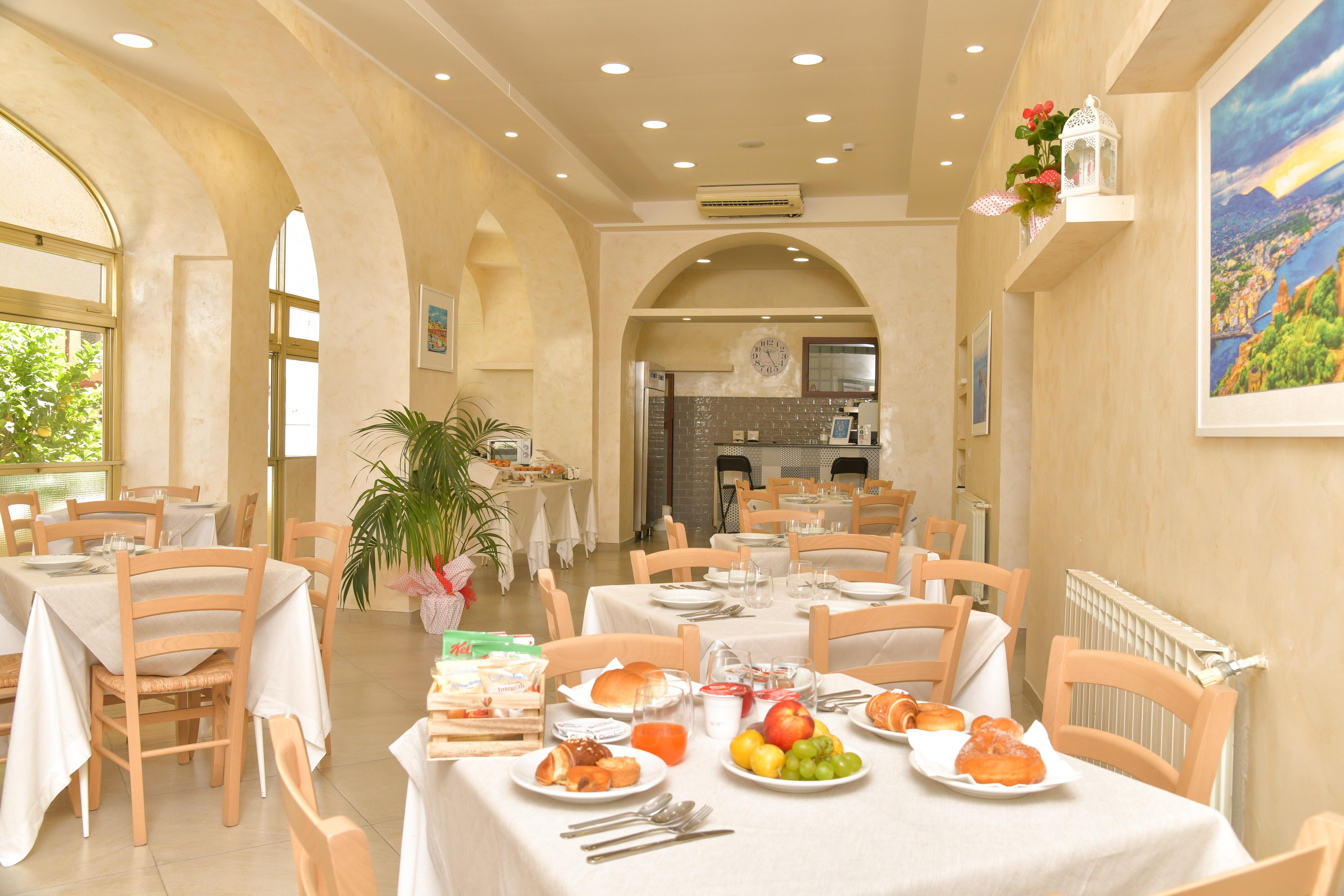 Albergo Atlantic Искья Экстерьер фото