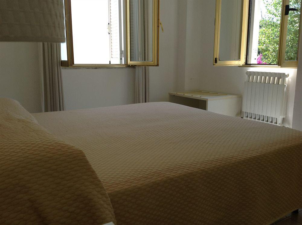 Albergo Atlantic Искья Экстерьер фото