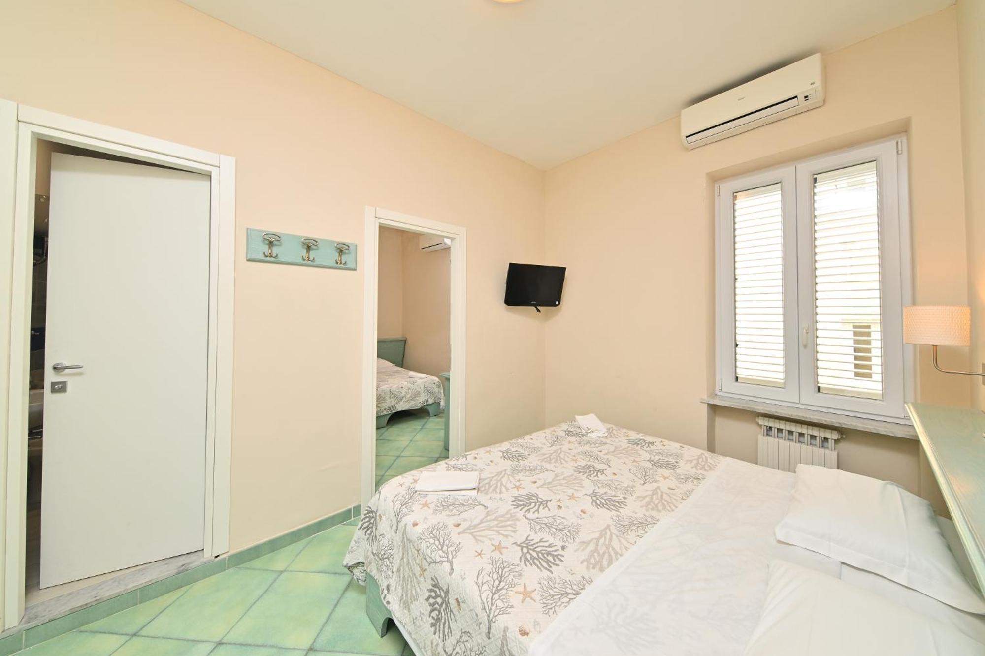 Albergo Atlantic Искья Экстерьер фото